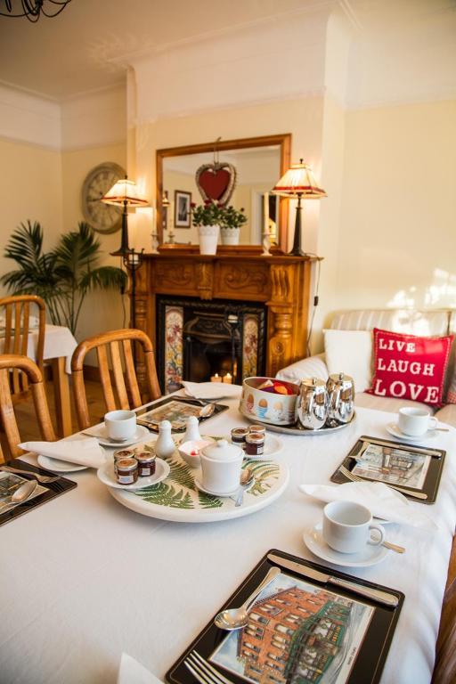 Shantalla Lodge Bed And Breakfast Сантрі Екстер'єр фото