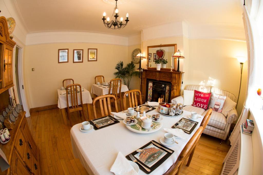 Shantalla Lodge Bed And Breakfast Сантрі Номер фото